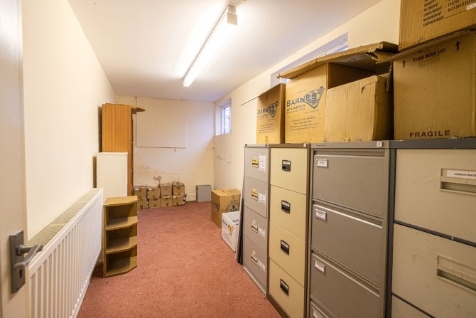 35 Potter Street, Worksop, Nottinghamshire, S80 2AE