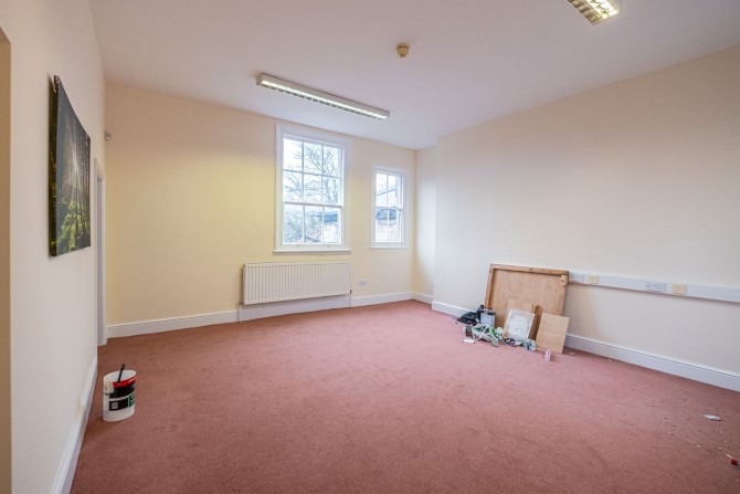 35 Potter Street, Worksop, Nottinghamshire, S80 2AE