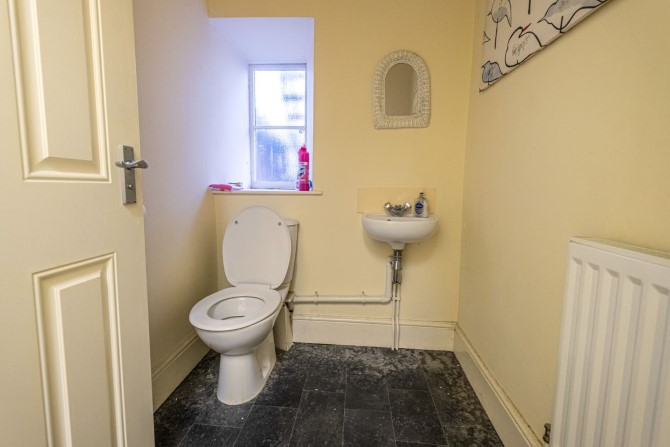 35 Potter Street, Worksop, Nottinghamshire, S80 2AE