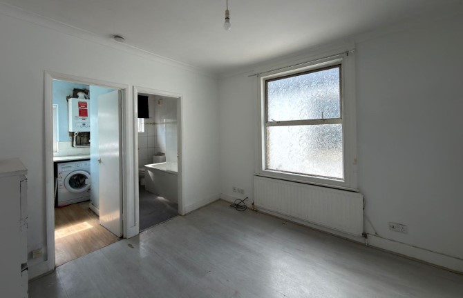 Lot Image