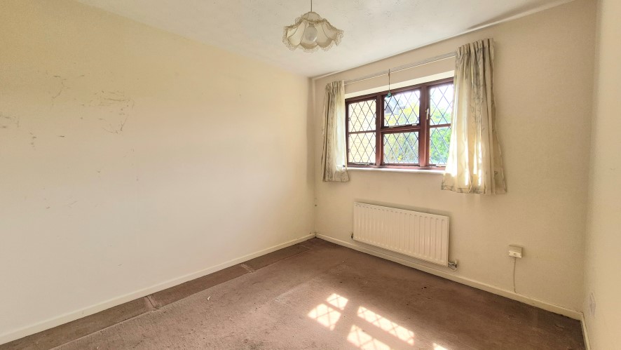 15 Belvoir Walk, Bedford, Bedfordshire MK41 8LF
