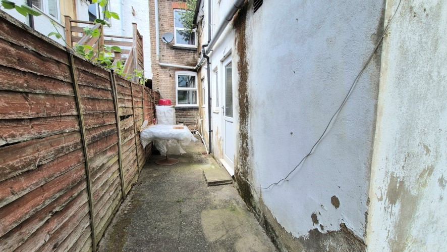 31B Stanley Street, Luton, Bedfordshire LU1 5AL