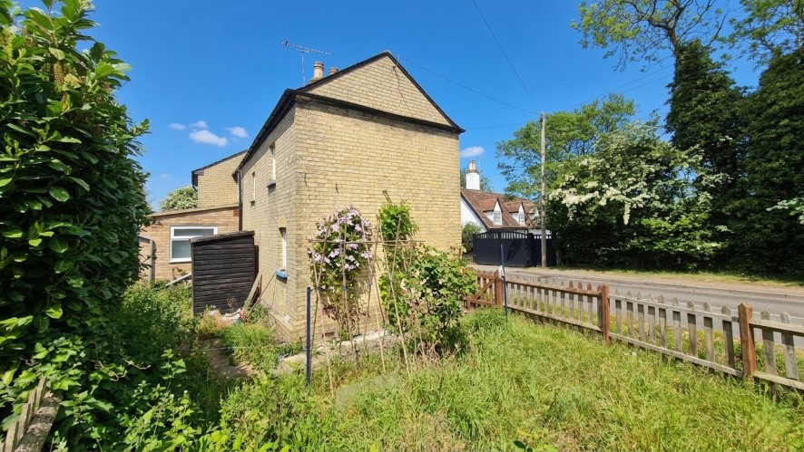 21 Greenfield Road, Pulloxhill, Bedford MK45 5EZ