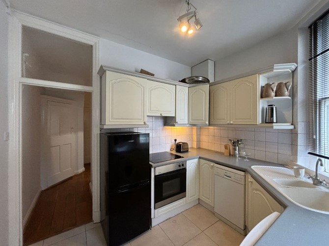 Flat 4 Strathray House, 30 Marylebone High Street, London, W1U 4PN