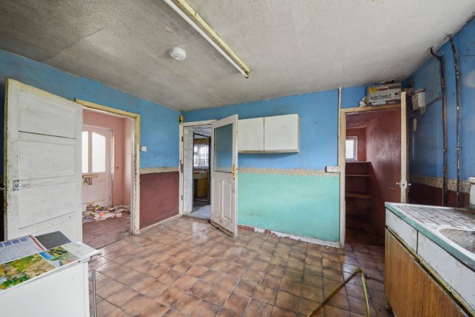 Lot Image