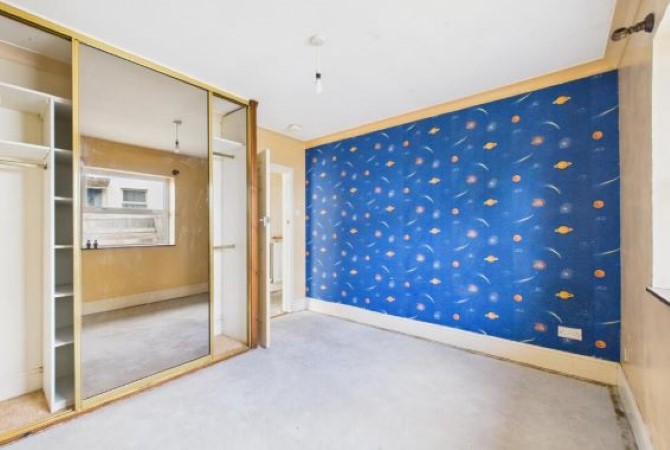 Lot Image