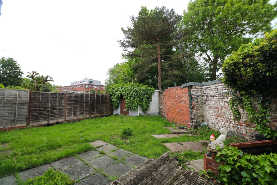 35 Water Street, Kingswinford, West Midlands DY6 7QA