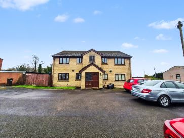 Property for Auction in Manchester - 4 Cherry Tree Court, Ashmore Street, Tyldesley, M29 8XT