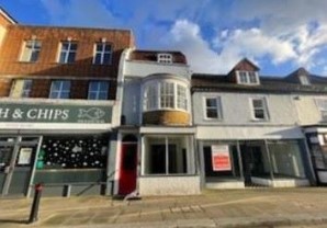 Property for Auction in London - Flat 3, 108 Guildford Street, Chertsey, Surrey, KT16 9AH