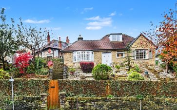Property for Auction in Manchester - 72 Newsome Road, Huddersfield, West Yorkshire, HD4 6NQ
