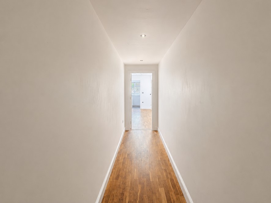 Flat 10, 1A Midland Road, Wellingborough, Northamptonshire NN8 1HA