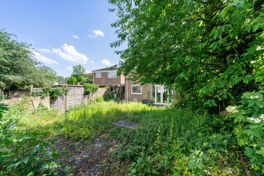 1 Knights Court, Little Billing, Northampton, Northamptonshire NN3 9AT