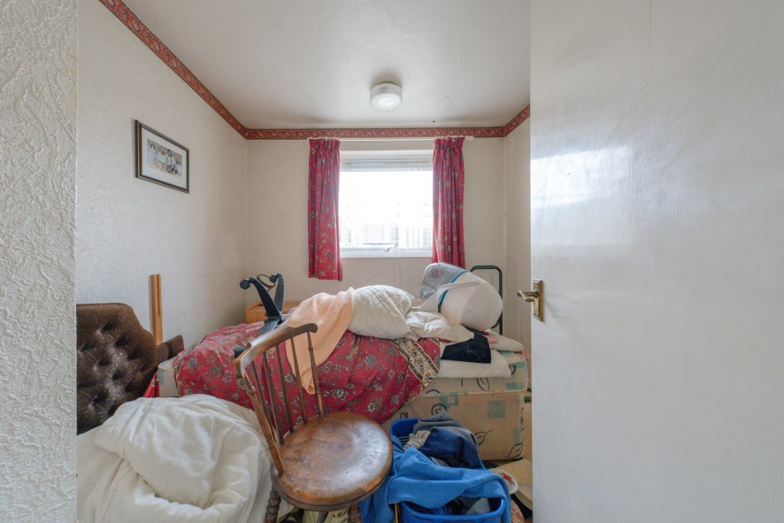 1 Knights Court, Little Billing, Northampton, Northamptonshire NN3 9AT