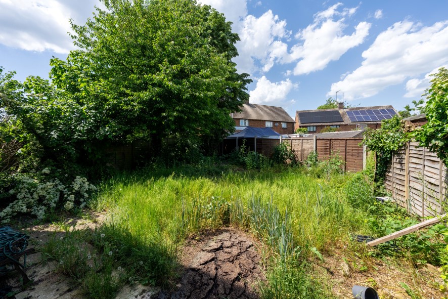 1 Knights Court, Little Billing, Northampton, Northamptonshire NN3 9AT