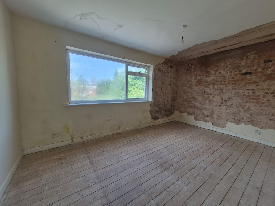 54 Thorne House, Wilmslow Road, Manchester, M14 6DW