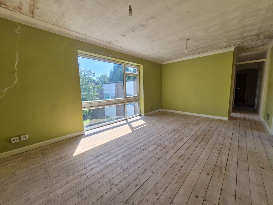 54 Thorne House, Wilmslow Road, Manchester, M14 6DW