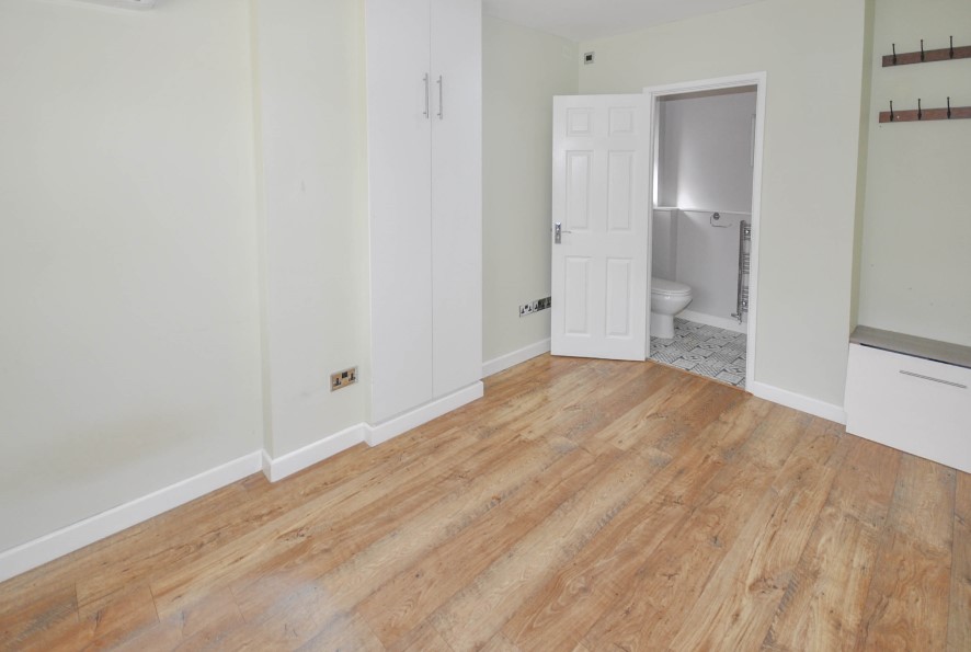 8 Oak Close, Hartwell, Northampton, Northamptonshire NN7 2JX