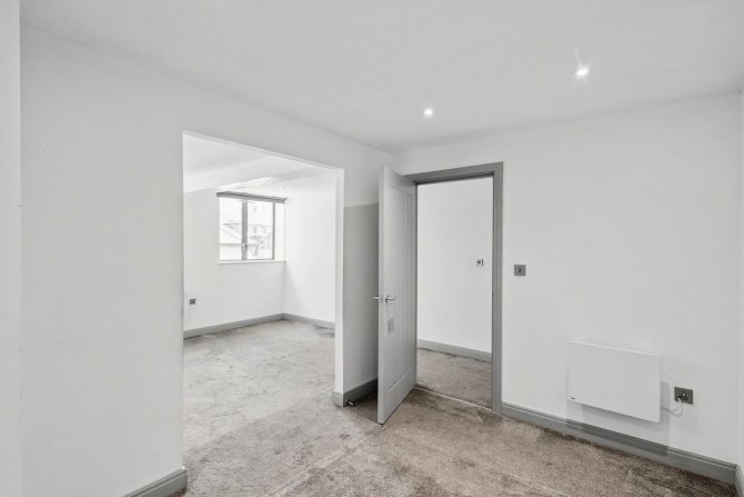 Apartment 5 L I V, George Street, Bradford, West Yorkshire, BD1 5AA