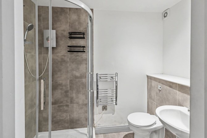 Apartment 5 L I V, George Street, Bradford, West Yorkshire, BD1 5AA