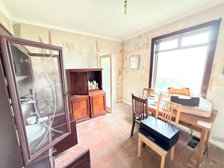 42 Crown Road, Carlisle, Cumbria CA2 7QQ
