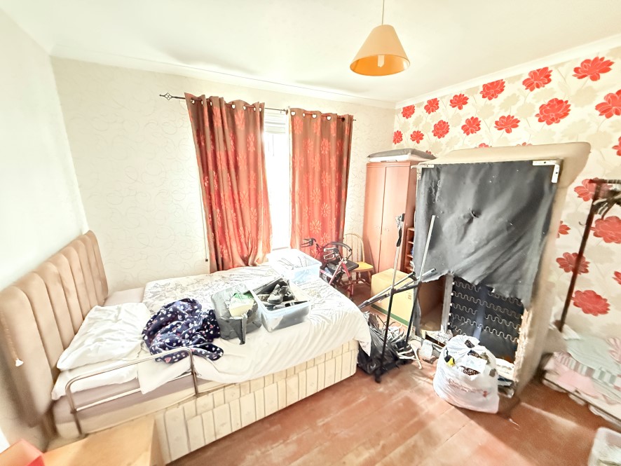 42 Crown Road, Carlisle, Cumbria CA2 7QQ