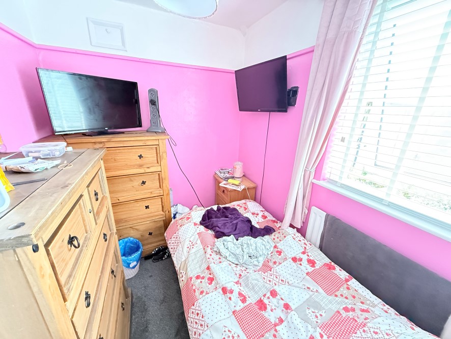 248 Raffles Avenue, Carlisle, Cumbria CA2 7EQ