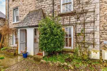 Property for Auction in Cumbria - 21 Church Terrace, Kendal, Cumbria LA9 4PR