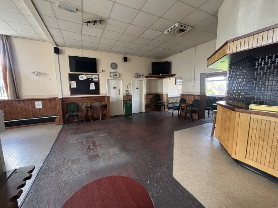 Brimington Social Club, 33 High Street, Brimington, Chesterfield, Derbyshire S43 1HH