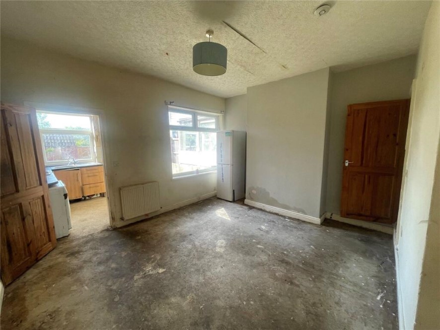 82 Scarsdale Street, Bolsover, Chesterfield, Derbyshire S44 6JW