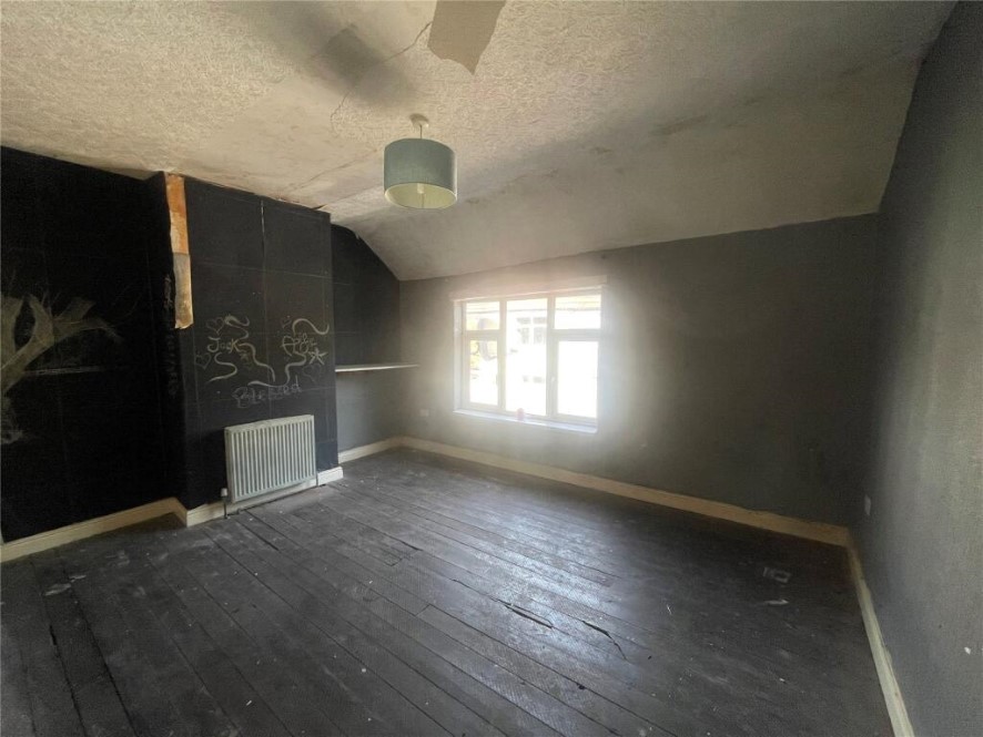 82 Scarsdale Street, Bolsover, Chesterfield, Derbyshire S44 6JW