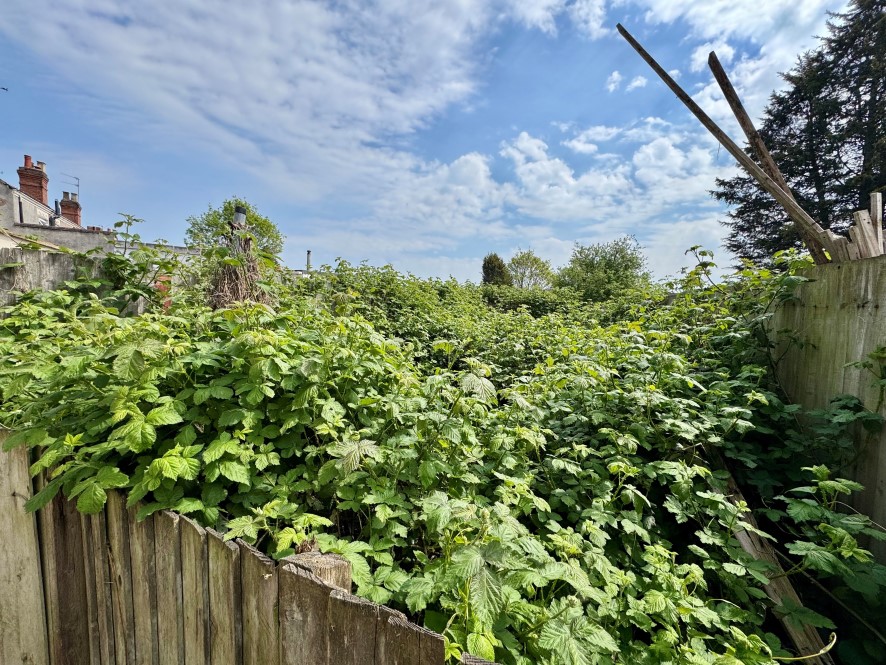 64 Eld Road, Coventry, Warwickshire CV6 5DD