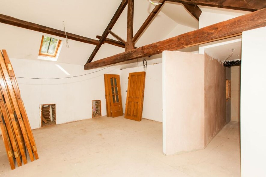 Eastwood Barn, 23 Bridle Road, Woodthorpe S43 3BY