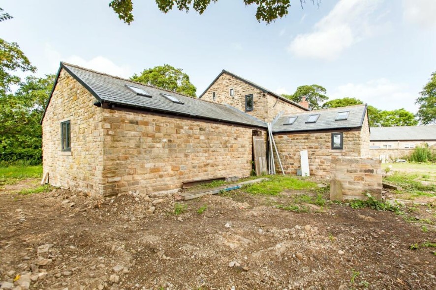 Eastwood Barn, 23 Bridle Road, Woodthorpe S43 3BY