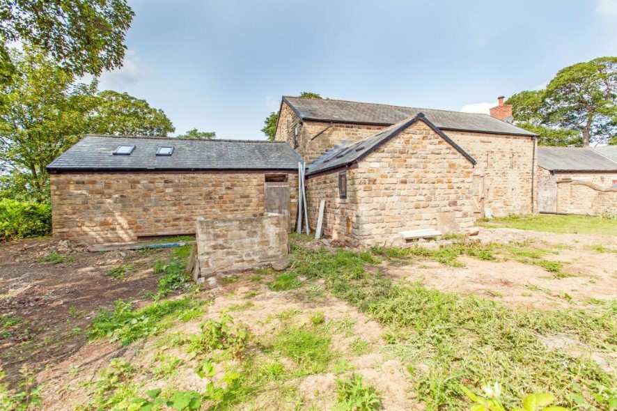 Eastwood Barn, 23 Bridle Road, Woodthorpe S43 3BY