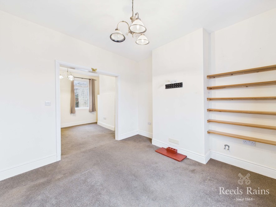 10 Moorfield Road, Bridlington, East Yorkshire, YO16 4LE