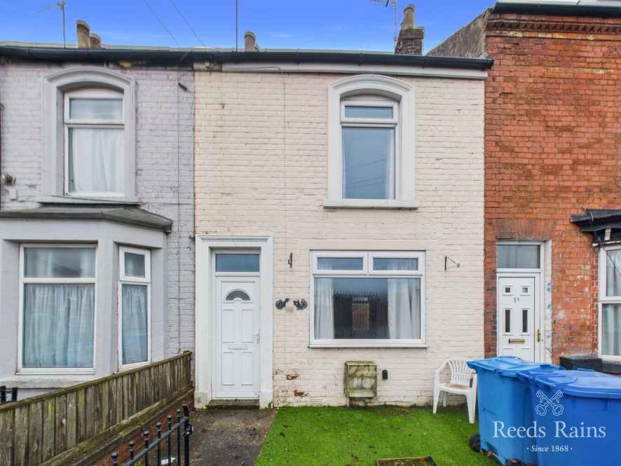 10 Moorfield Road, Bridlington, East Yorkshire, YO16 4LE