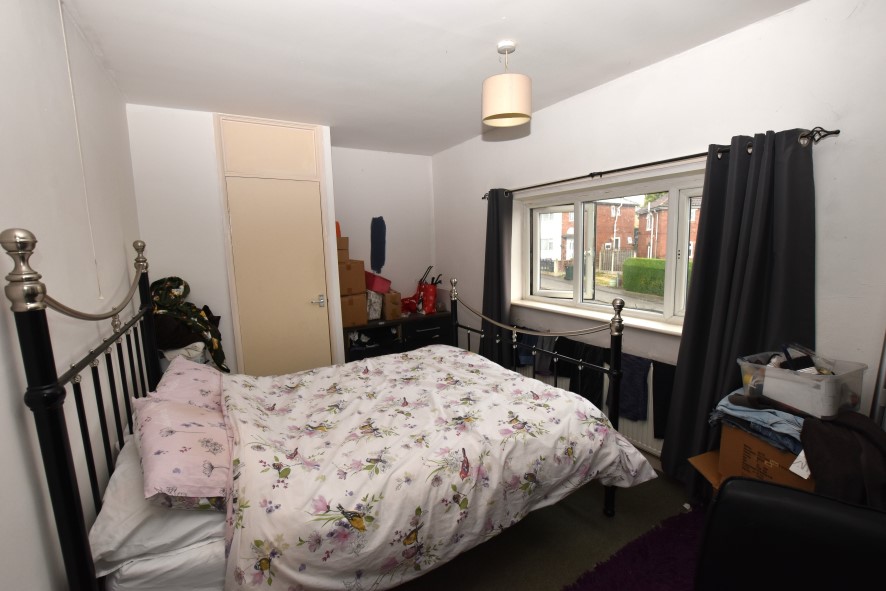 63 Wilthorpe Avenue, Barnsley, West Yorkshire S75 1EH