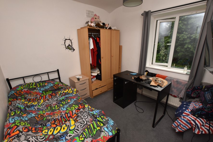 63 Wilthorpe Avenue, Barnsley, West Yorkshire S75 1EH
