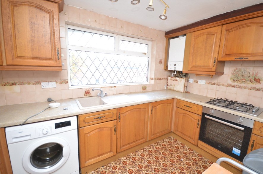 15 Flaxton Gardens, Beeston, Leeds, West Yorkshire LS11 6DG