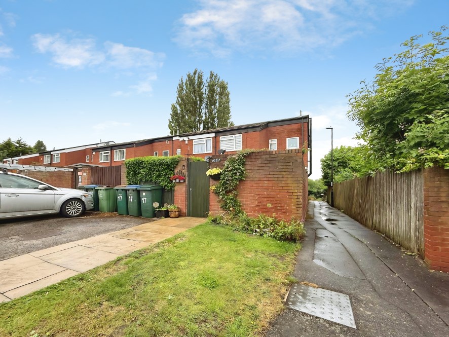 17 Tivey Court Road, Longford, Coventry, West Midlands CV6 7EX