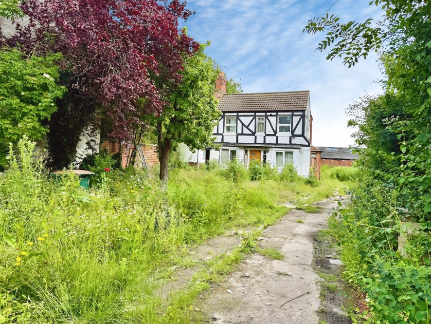 62 Stratford Street, Upper Stoke, Coventry, West Midlands CV2 4NJ