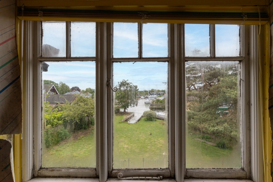 Waterside Nook, Brimbelow Road, Hoveton, Norwich, Norfolk NR12 8UJ