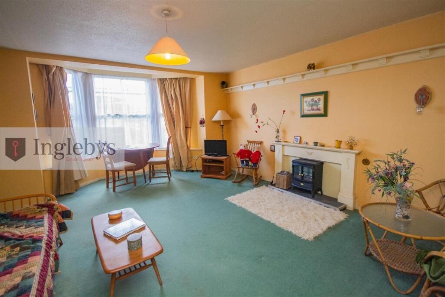 Flat 11, Alexandra House, 19 Marine Parade, Saltburn-By-The-Sea, North Yorkshire TS12 1EU
