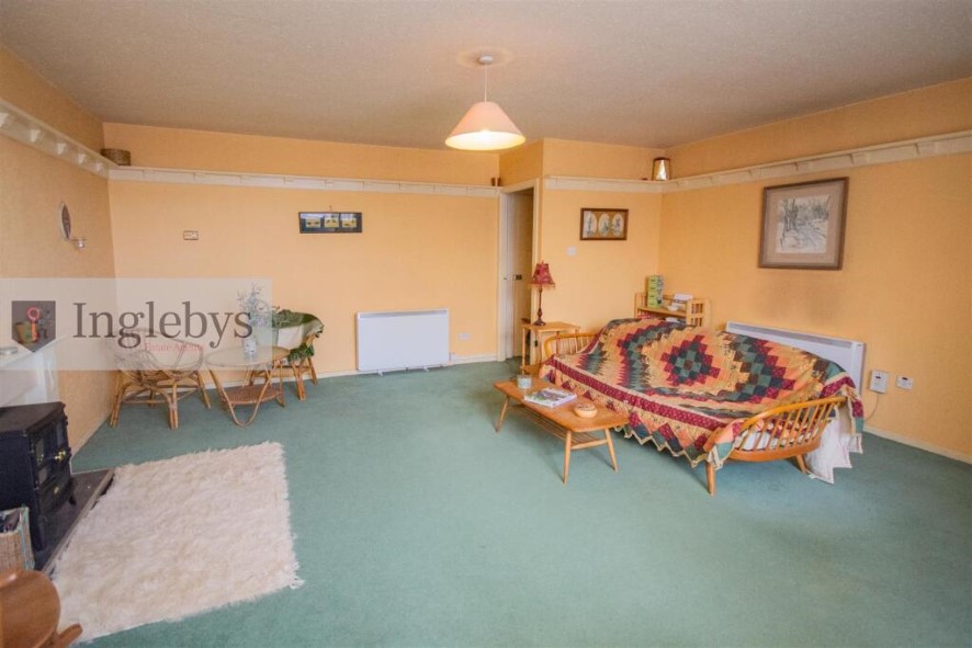Flat 11, Alexandra House, 19 Marine Parade, Saltburn-By-The-Sea, North Yorkshire TS12 1EU