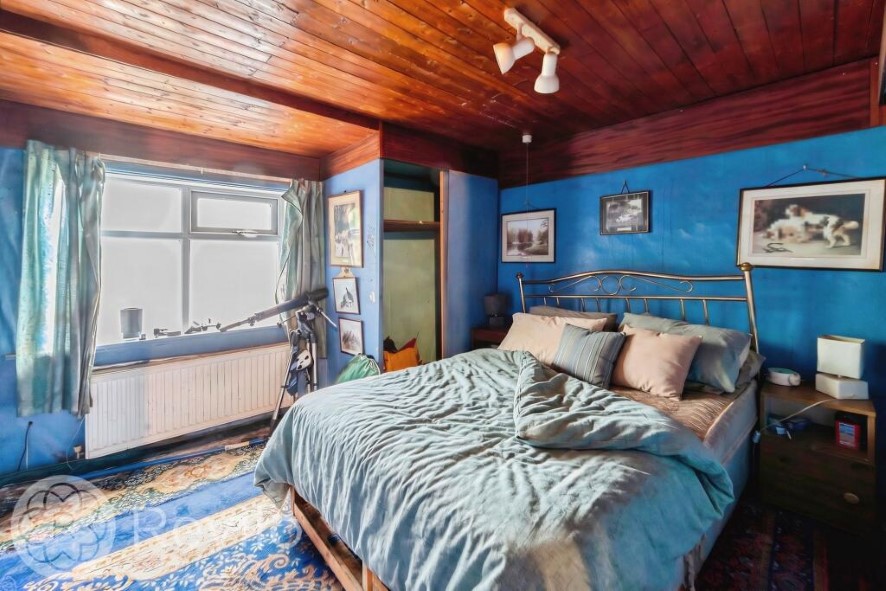 22 Bentmeadows, Rochdale, Greater Manchester OL12 6HZ