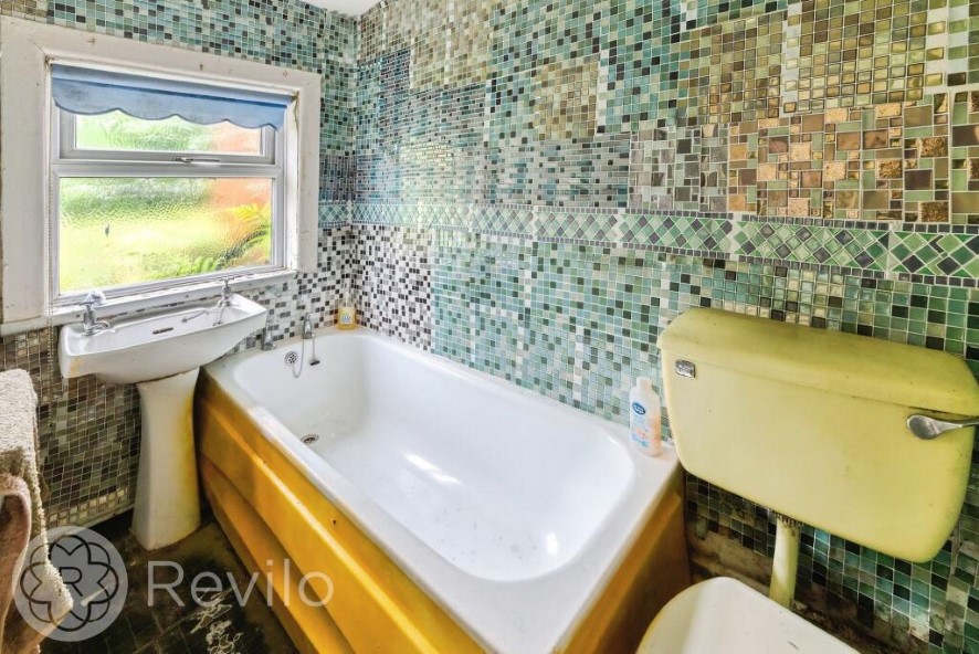 22 Bentmeadows, Rochdale, Greater Manchester OL12 6HZ