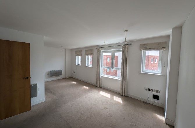 Flat 63 Oceana Boulevard, Briton Street, Southampton, Hampshire, SO14 3HU
