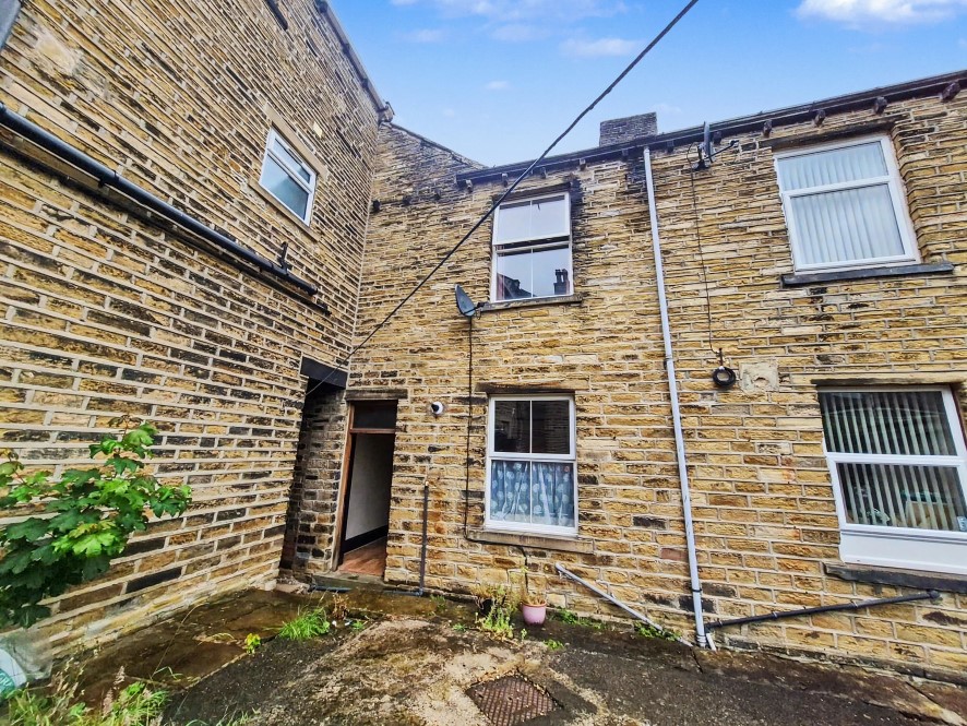 28 Heppenstall Street, Huddersfield, West Yorkshire, HD4 6DQ
