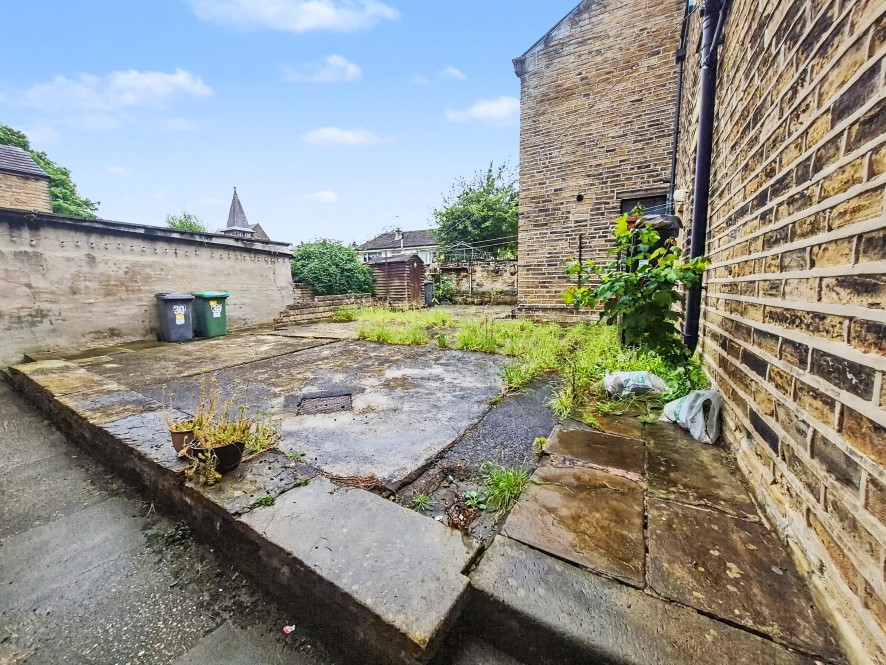 28 Heppenstall Street, Huddersfield, West Yorkshire, HD4 6DQ