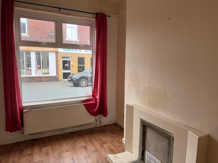 8 Anchor Road, Barrow-In-Furness, Cumbria LA14 2QW